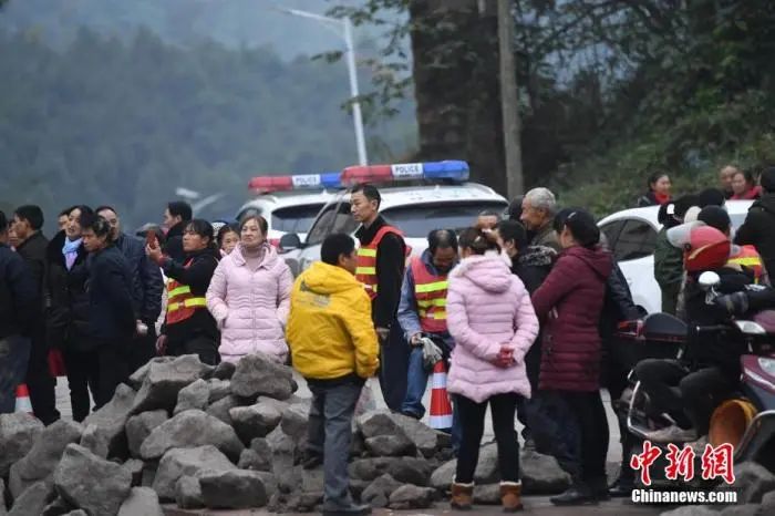 永川煤矿发展之路，安全与环境问题备受关注最新报道